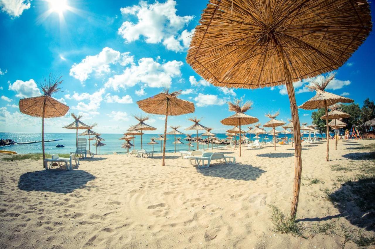 Sea Fort Club - Prestige Sea Viev Apartments エレニテ エクステリア 写真