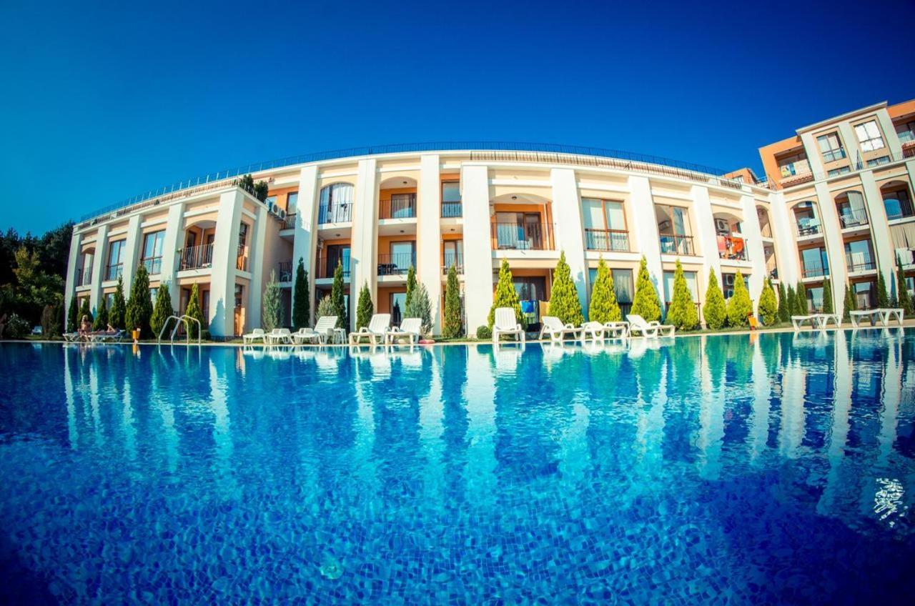 Sea Fort Club - Prestige Sea Viev Apartments エレニテ エクステリア 写真