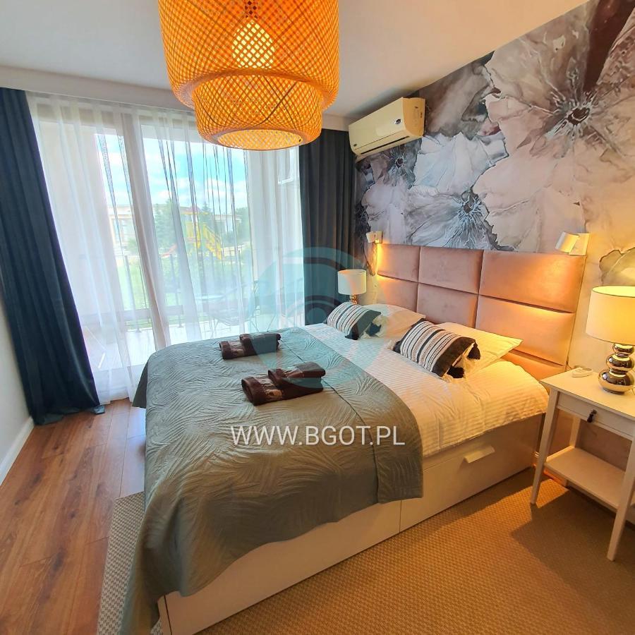 Sea Fort Club - Prestige Sea Viev Apartments エレニテ エクステリア 写真