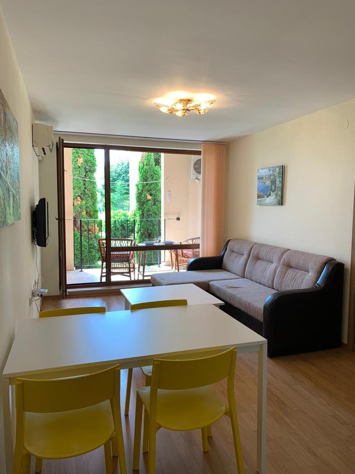 Sea Fort Club - Prestige Sea Viev Apartments エレニテ エクステリア 写真